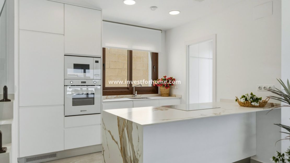 Nueva construcción - Chalet - Orihuela Costa - Vistabella Golf