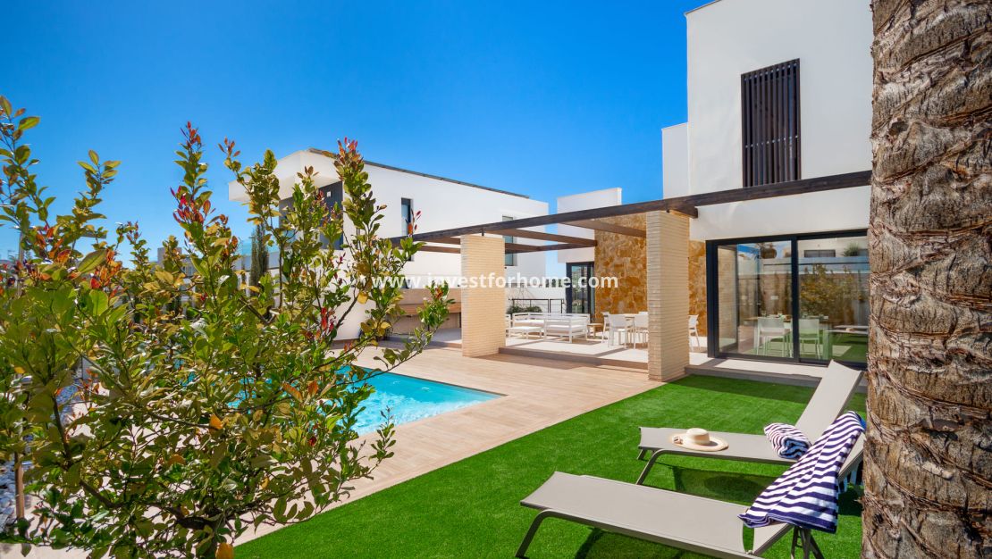 Nueva construcción - Chalet - Orihuela Costa