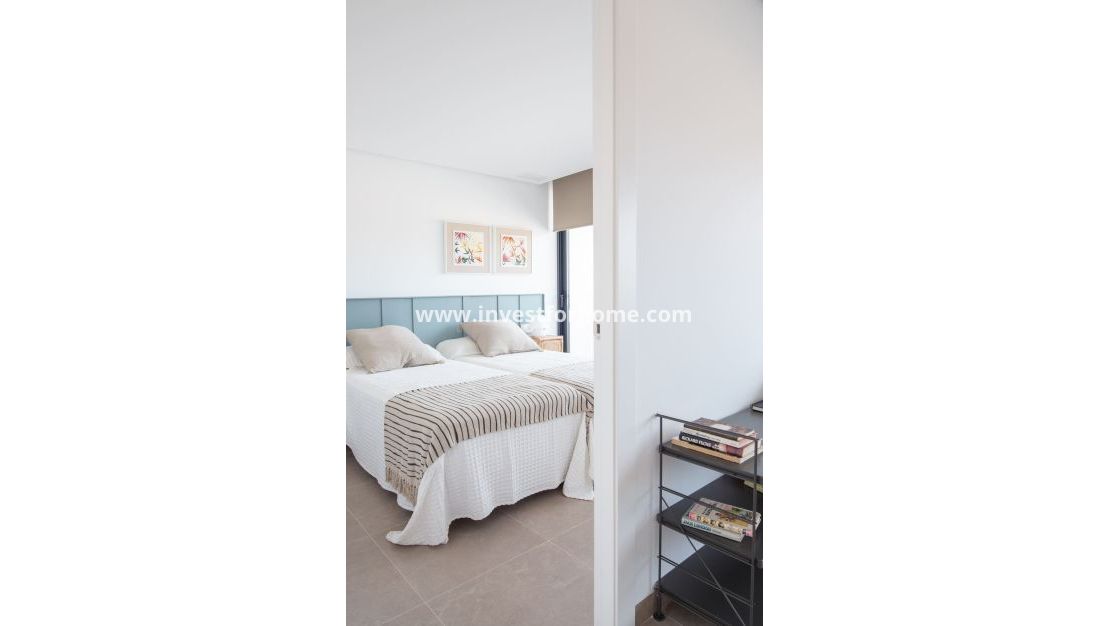 Nueva construcción - Chalet - Orihuela Costa