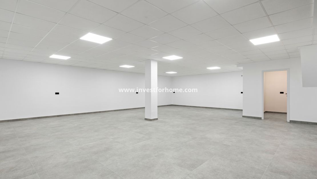 Nueva construcción - Chalet - Orihuela Costa