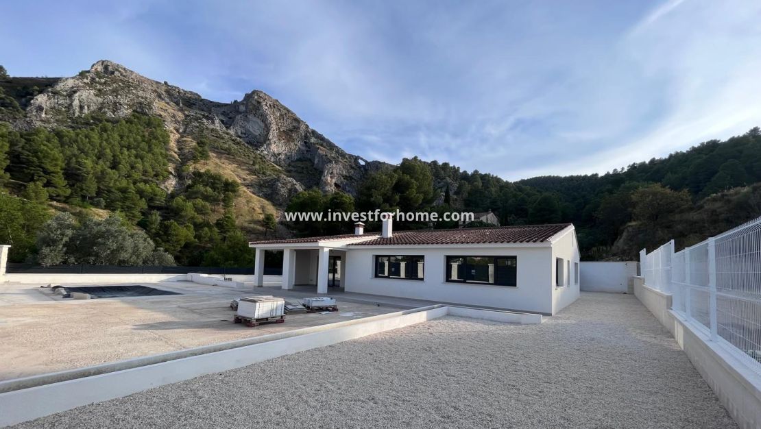 Nueva construcción - Chalet - Penaguila - El Olivar