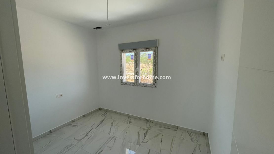 Nueva construcción - Chalet - Pinoso - Camino Del Prado