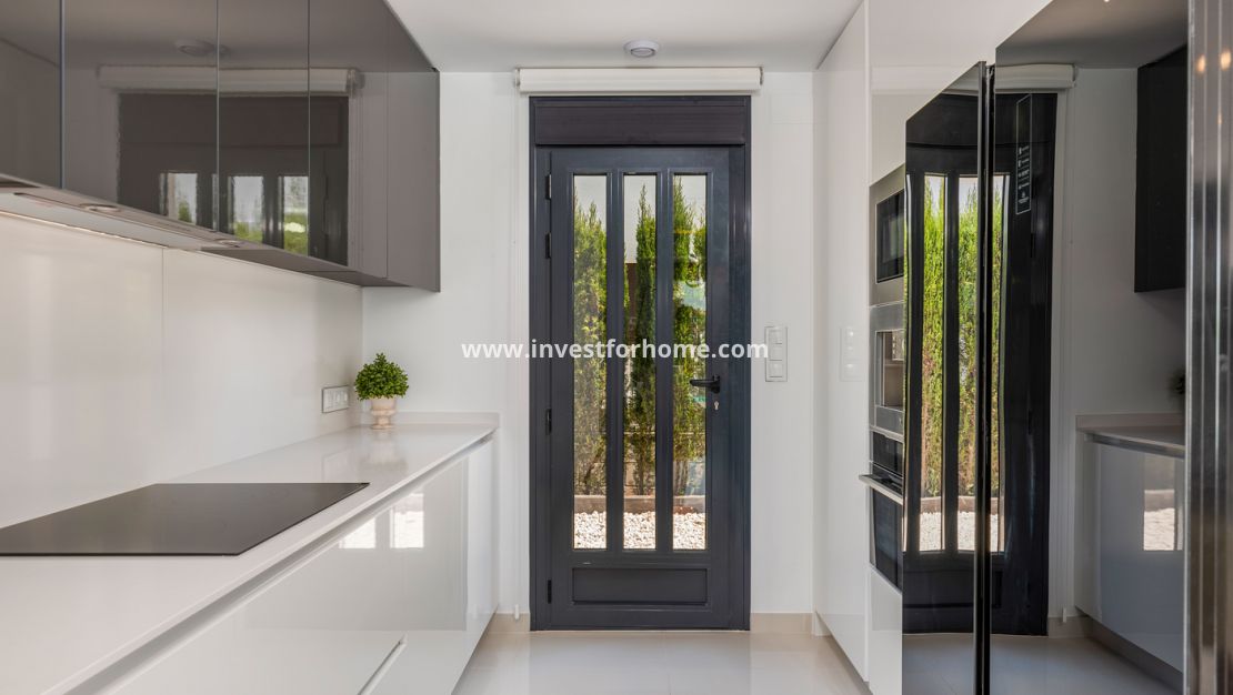 Nueva construcción - Chalet - Playa Paraiso