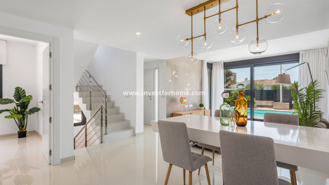 Nueva construcción - Chalet - Playa Paraiso