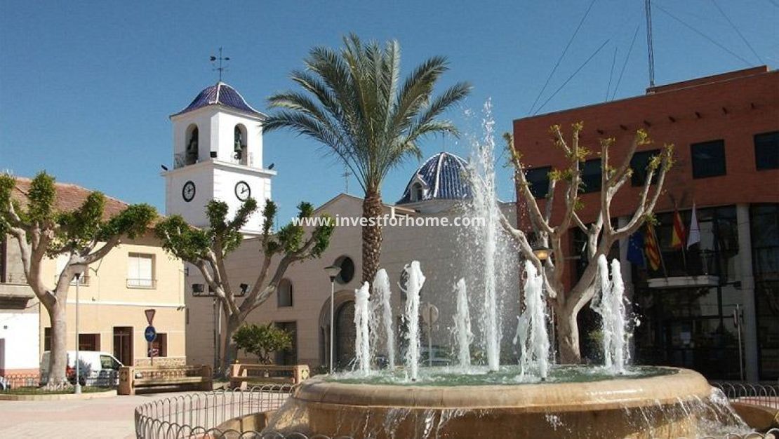 Nueva construcción - Chalet - San Fulgencio - El Oasis