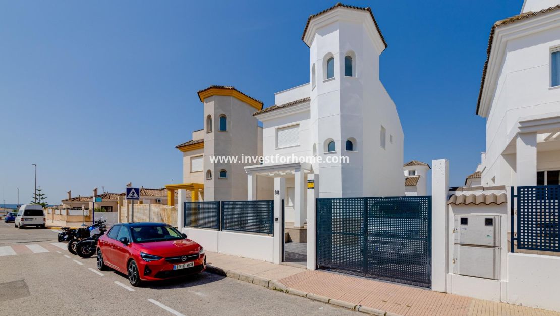 Nueva construcción - Chalet - San Fulgencio - El Oasis