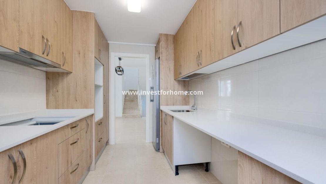 Nueva construcción - Chalet - San Fulgencio - El Oasis