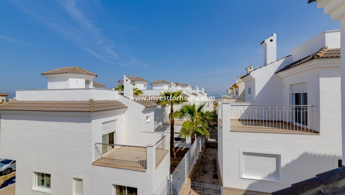 Nueva construcción - Chalet - San Fulgencio - El Oasis