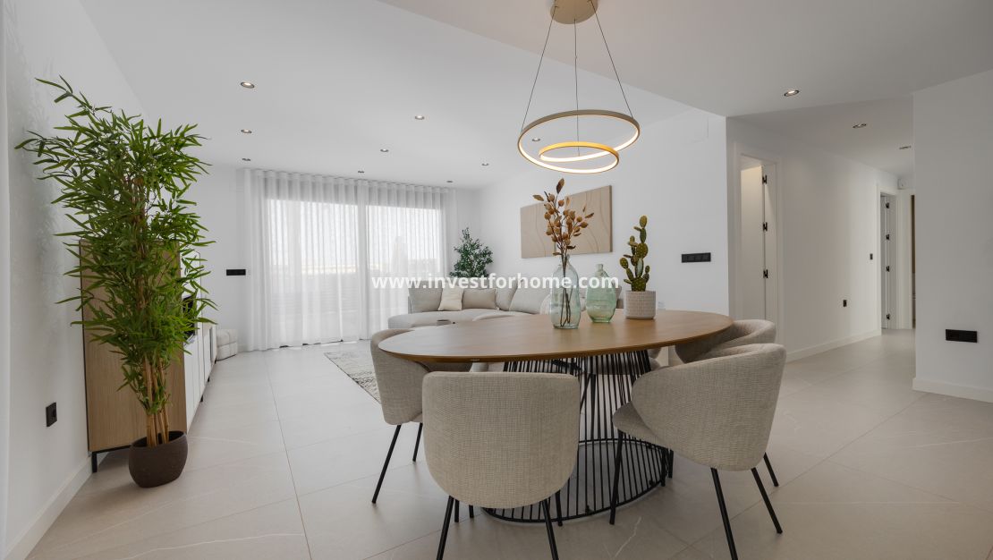 Nueva construcción - Chalet - Torrevieja - Centro