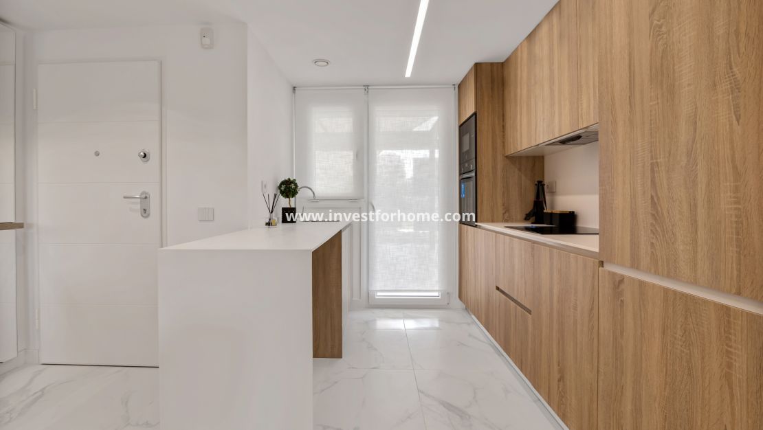 Nybyggnad - Lägenhet - Orihuela Costa - Punta Prima