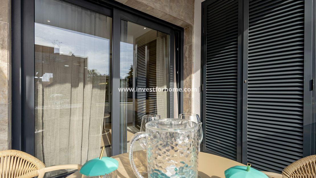Nybyggnad - Lägenhet - Torrevieja - Centro