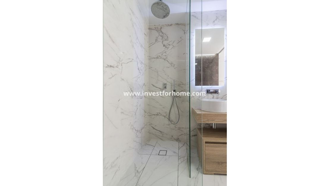 Nybyggnad - low-bungalow - Torrevieja - Centro