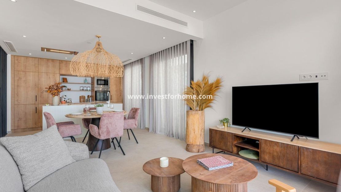 Nybyggnad - Villa - Dolores - Sector 3