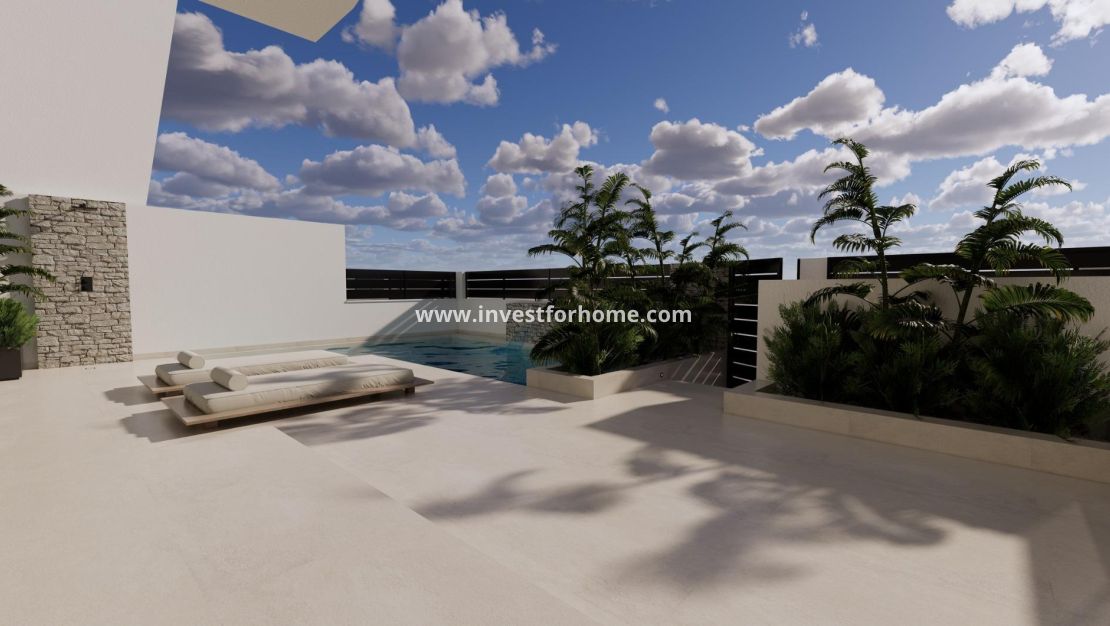 Nybyggnad - Villa - Dolores - Sector 3