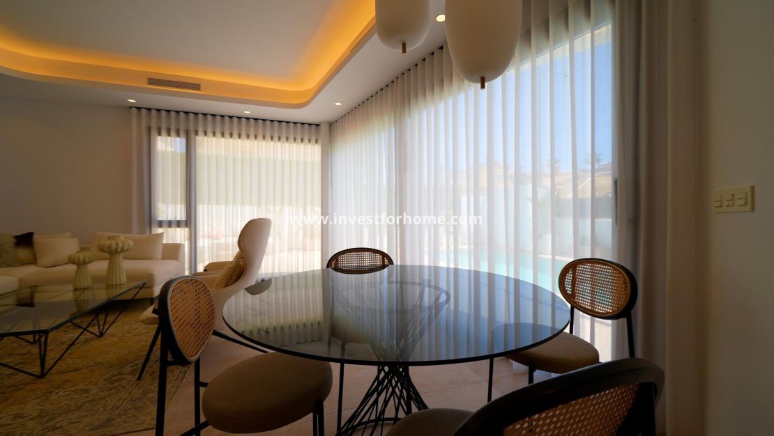 Nybyggnad - Villa - Orihuela Costa - Los Altos