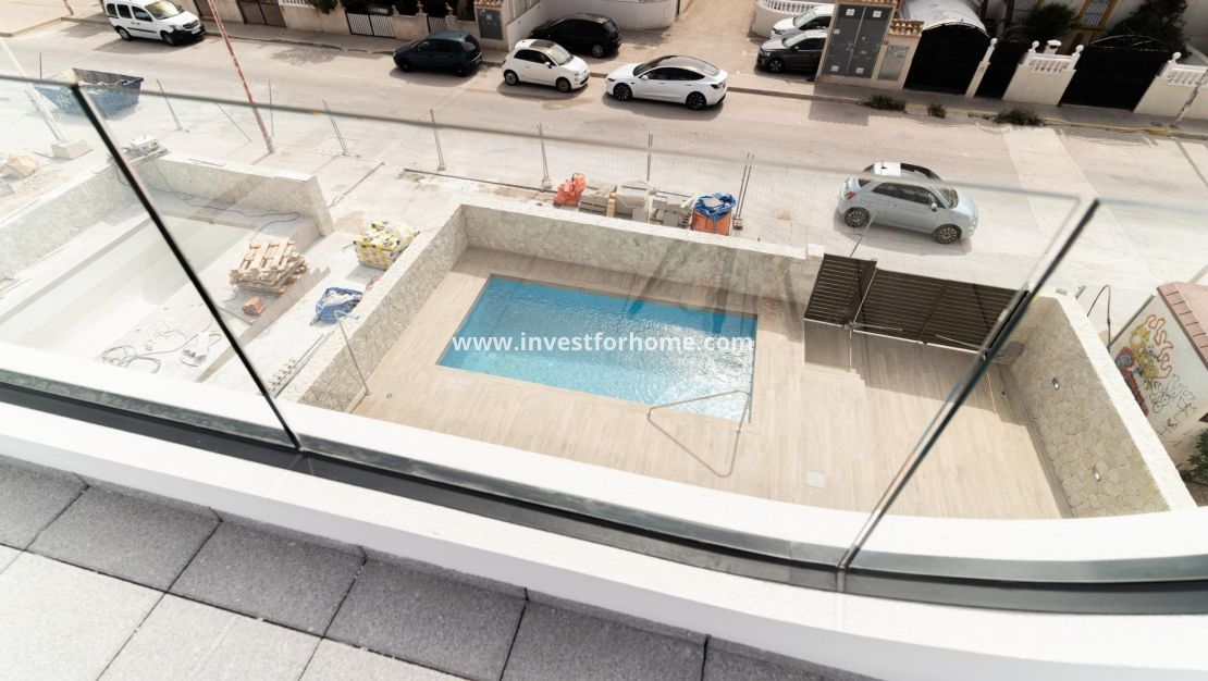 Nybyggnad - Villa - Orihuela Costa - Punta Prima