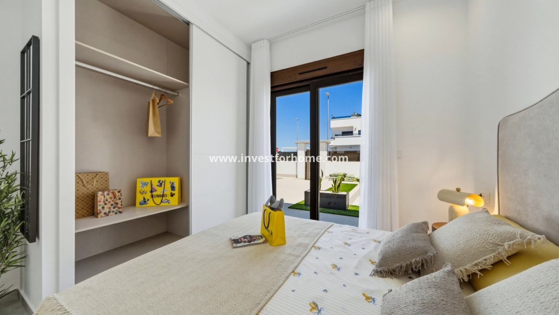 Nybyggnad - Villa - Orihuela Costa - Vistabella Golf
