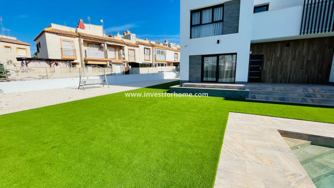 Nybyggnad - Villa - Torrevieja - Centro