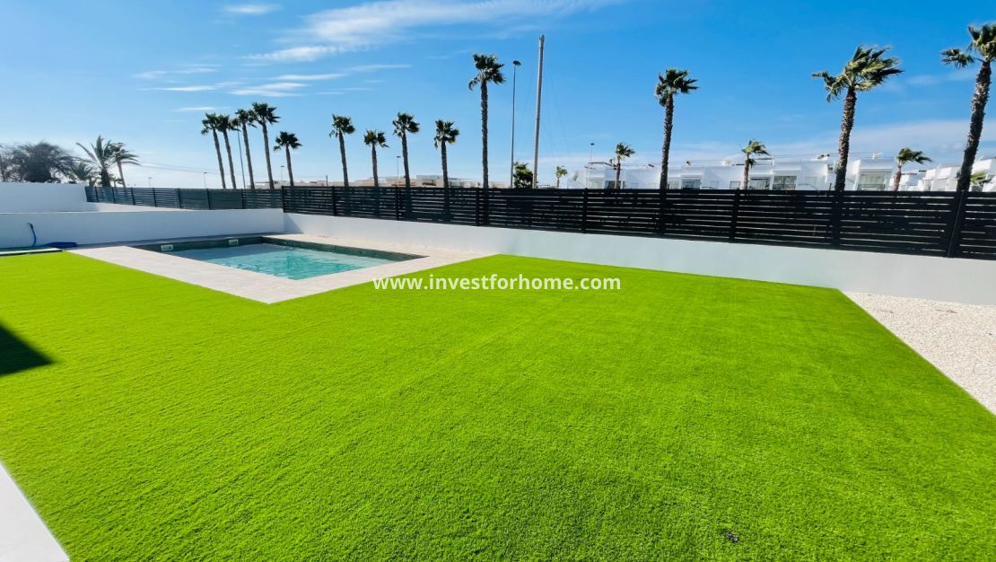 Nybyggnad - Villa - Torrevieja - Centro