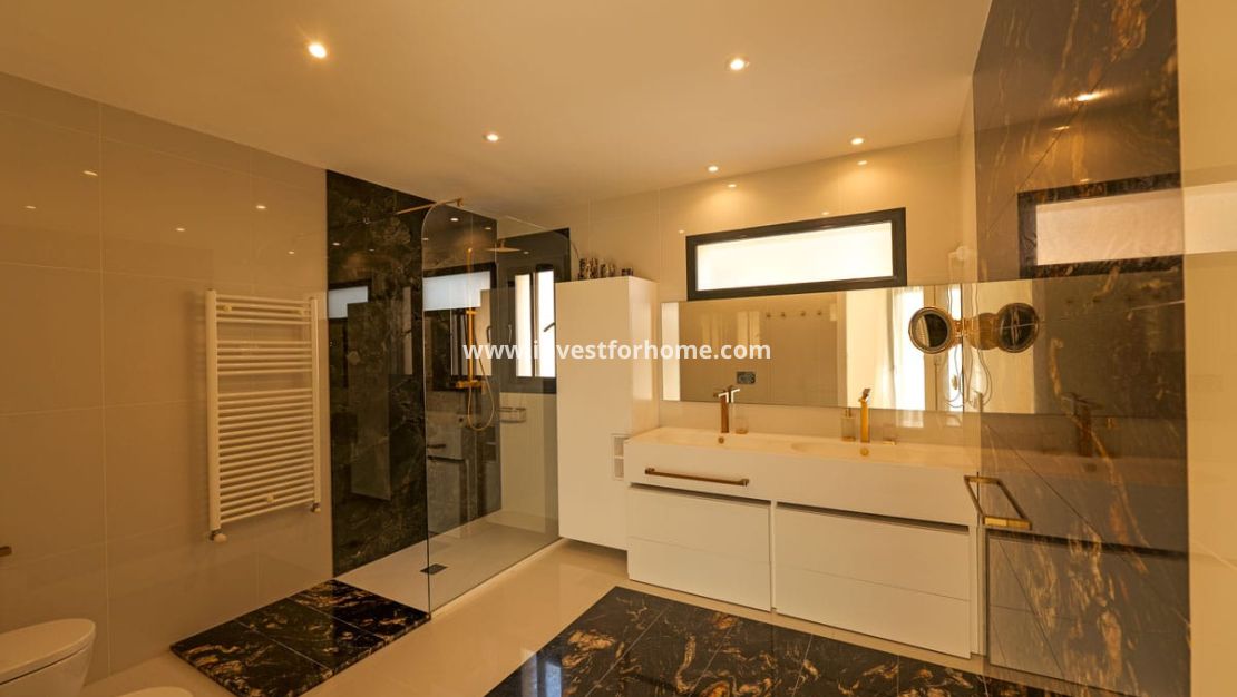 Nybyggnad - Villa - Torrevieja - Centro