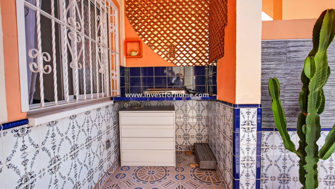 Overdekt terras bungalow te koop