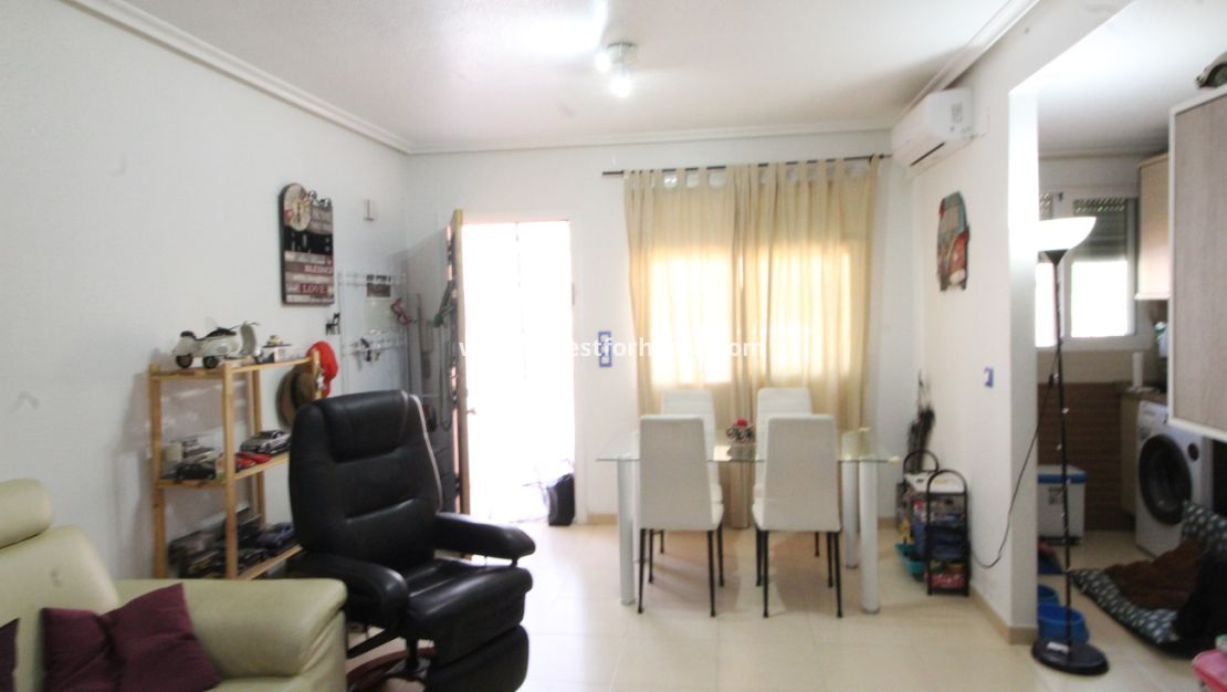 Reventa - Apartamento - Daya Nueva - Costa Blanca