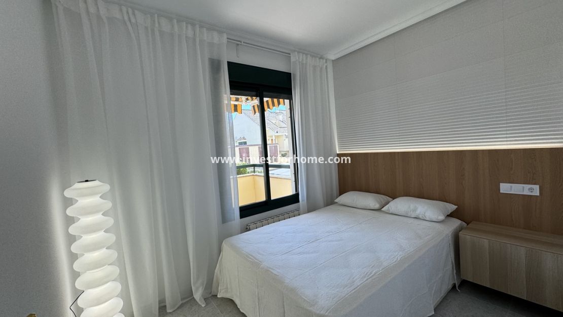 Reventa - Apartamento - Lomas De Campoamor - Costa Blanca