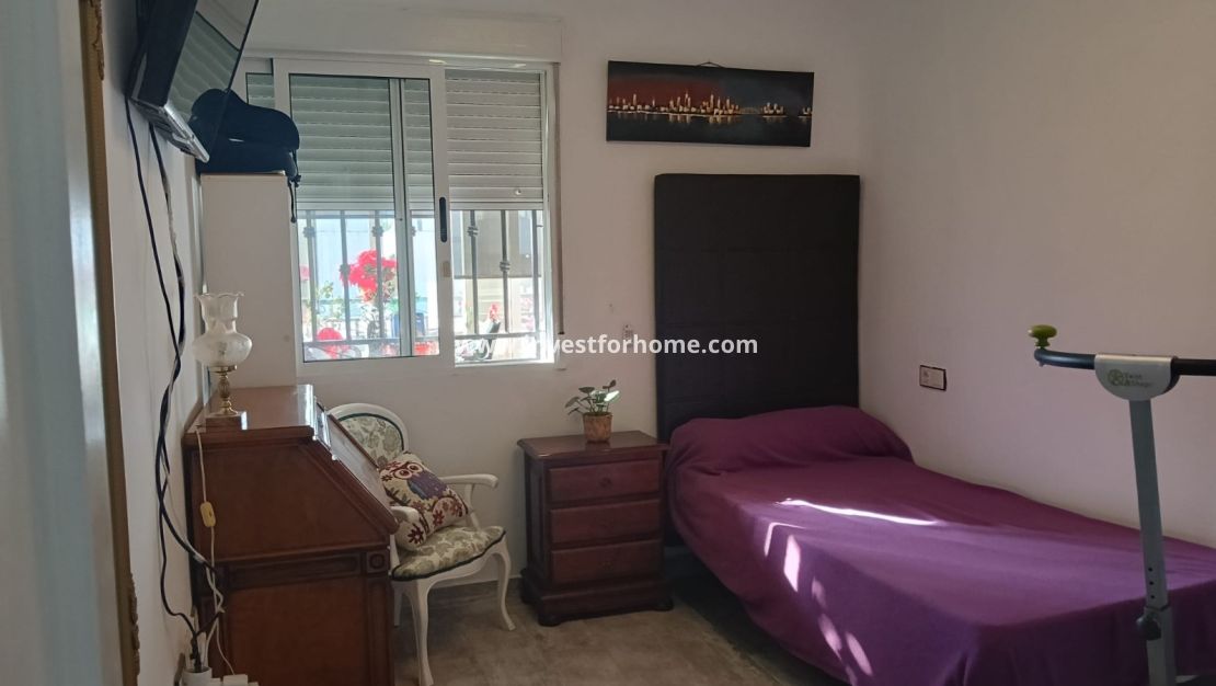 Reventa - Apartamento - Los Montesinos - Costa Blanca