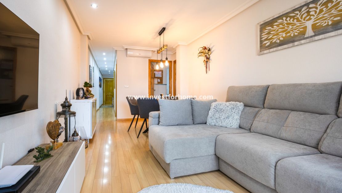 Reventa - Apartamento - Los Montesinos - Costa Blanca