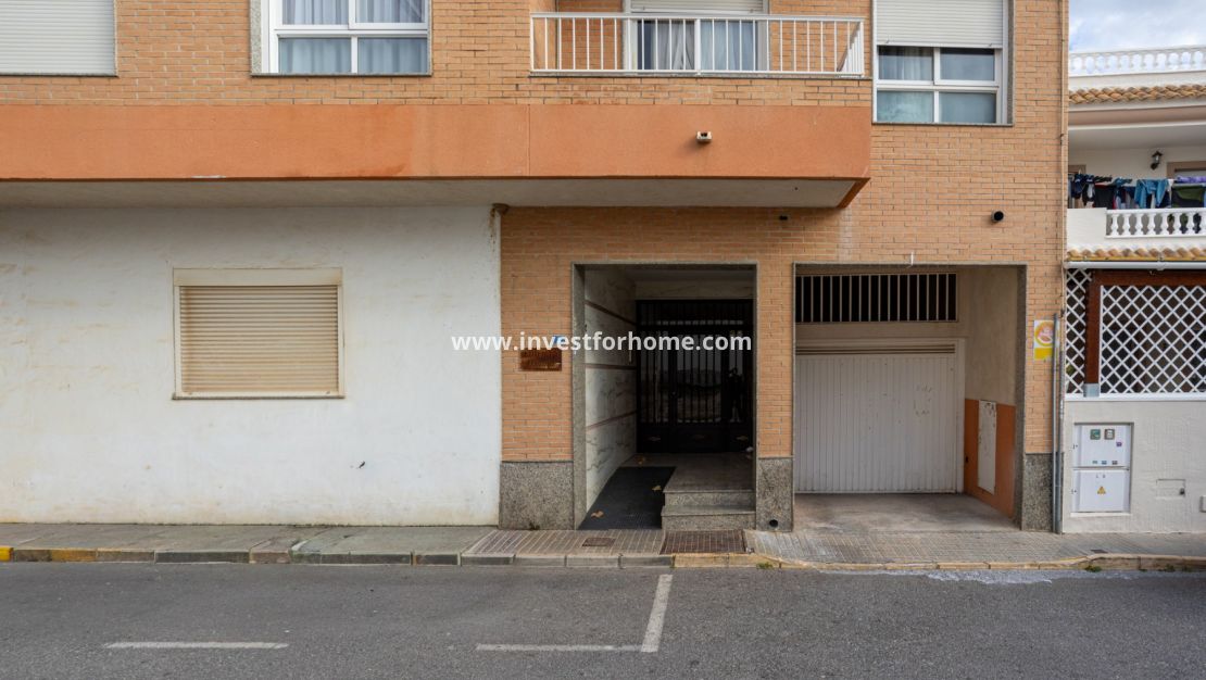 Reventa - Apartamento - Los Montesinos - Costa Blanca