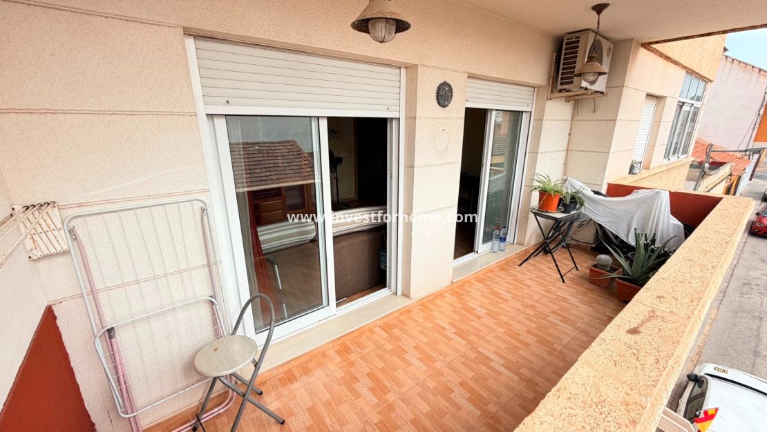 Reventa - Apartamento - Los Montesinos - Costa Blanca