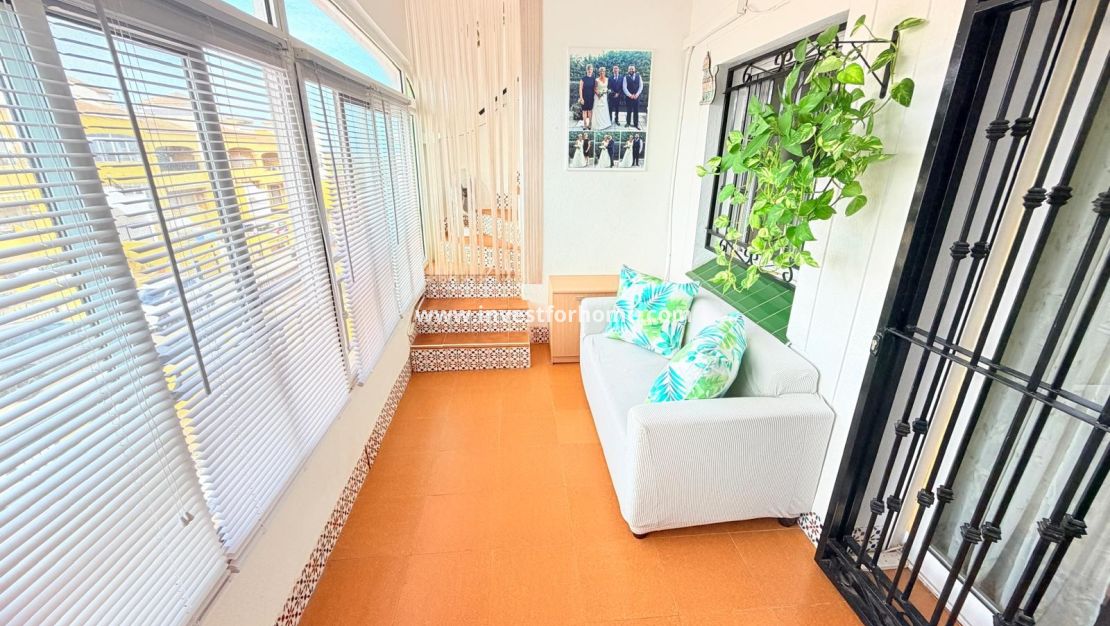 Reventa - Apartamento - Los Montesinos - La Herrada