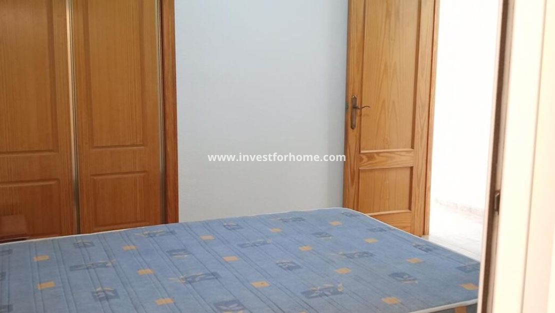 Reventa - Apartamento - Los Montesinos - PUEBLO CENTRO