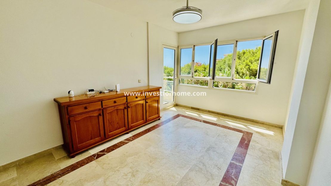 Reventa - Apartamento - Orihuela Costa - Altos De Campoamor