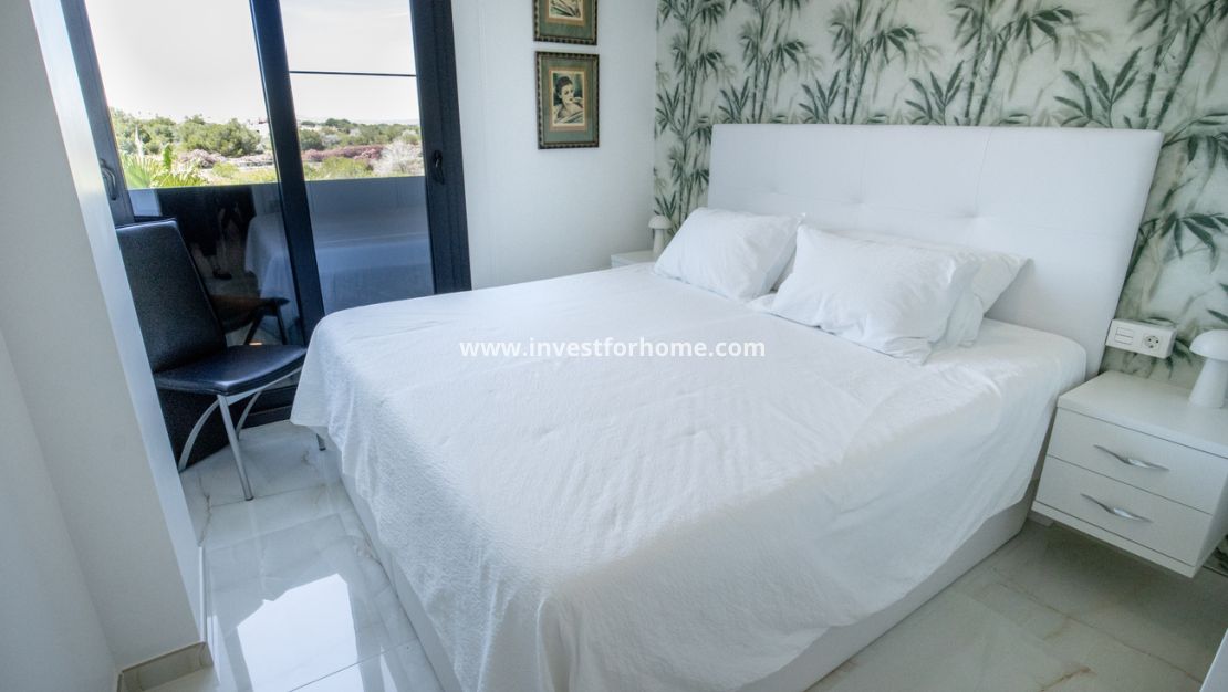 Reventa - Apartamento - Orihuela Costa - AMANECER
