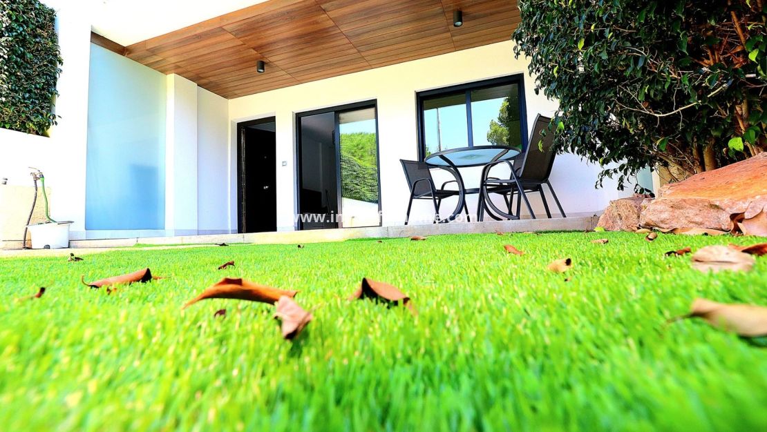Reventa - Apartamento - Orihuela Costa - Campoamor