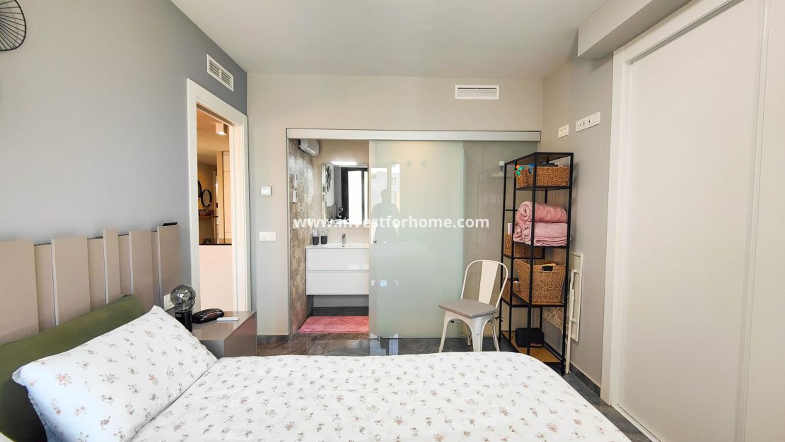 Reventa - Apartamento - Orihuela Costa - Costa Blanca