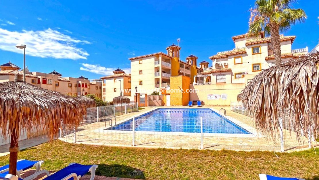 Reventa - Apartamento - Orihuela Costa - Costa Blanca