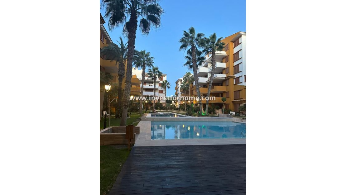 Reventa - Apartamento - Orihuela Costa - Costa Blanca