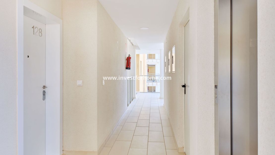 Reventa - Apartamento - Orihuela Costa - Costa Blanca
