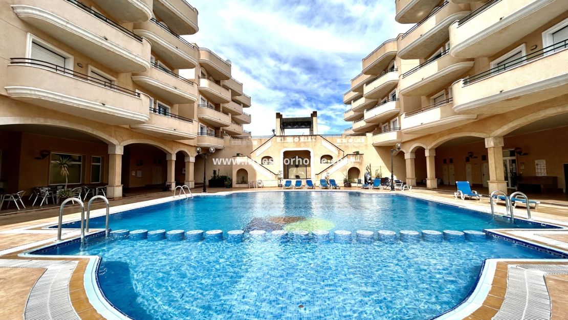 Reventa - Apartamento - Orihuela Costa - Costa Blanca