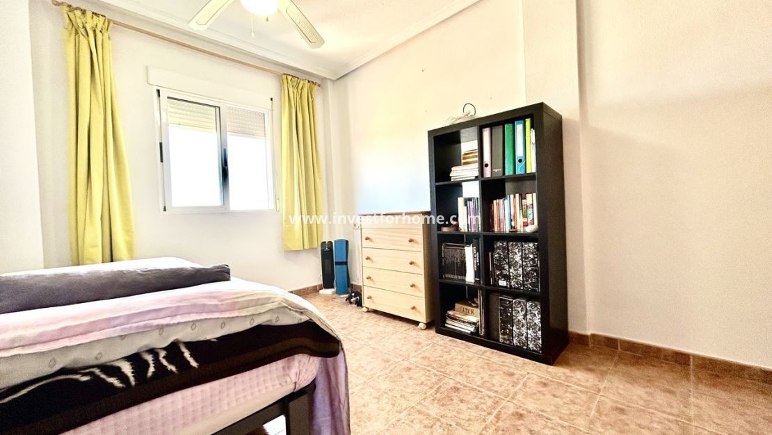 Reventa - Apartamento - Orihuela Costa - Costa Blanca