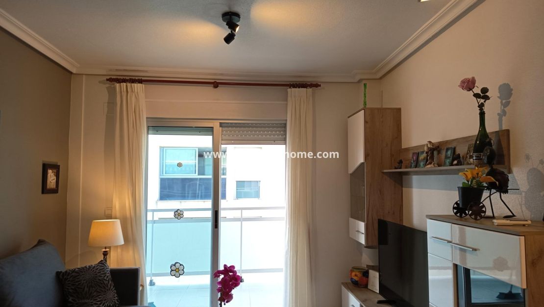 Reventa - Apartamento - Orihuela Costa - Costa Blanca