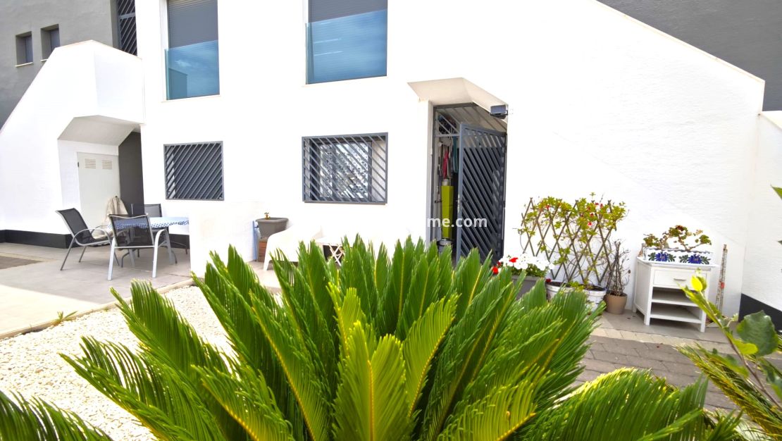 Reventa - Apartamento - Orihuela Costa - Costa Blanca