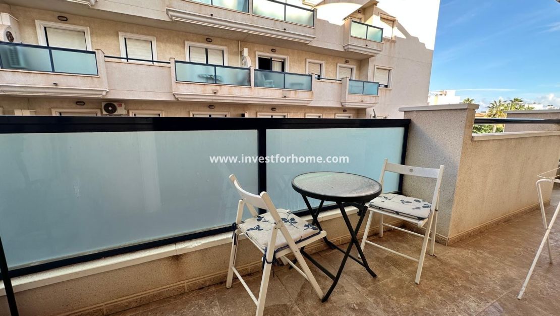 Reventa - Apartamento - Orihuela Costa - Dehesa De Campoamor