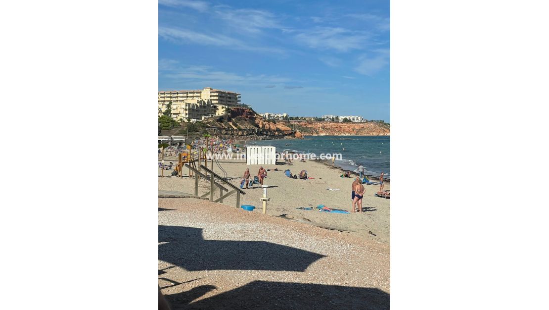 Reventa - Apartamento - Orihuela Costa - Dehesa De Campoamor