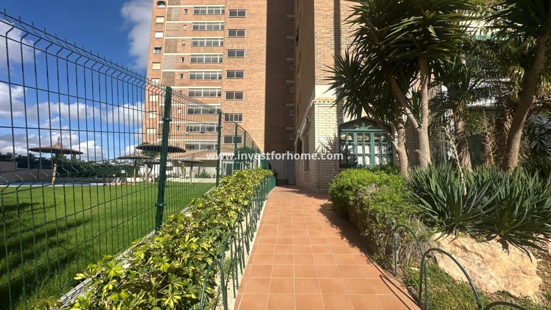 Reventa - Apartamento - Orihuela Costa - Dehesa De Campoamor