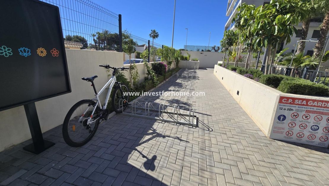 Reventa - Apartamento - Orihuela Costa - Dehesa De Campoamor