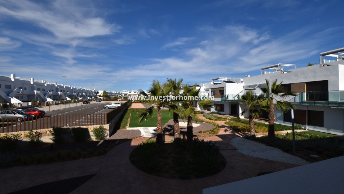 Reventa - Apartamento - Orihuela Costa - Entre Naranjos - Vistabella
