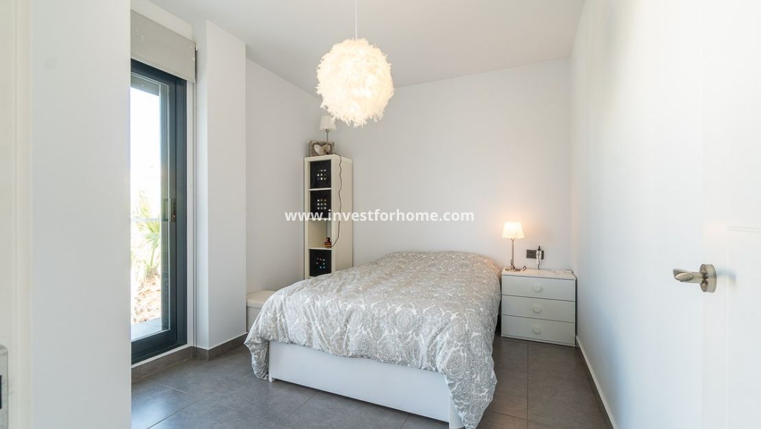 Reventa - Apartamento - Orihuela Costa - La fuente